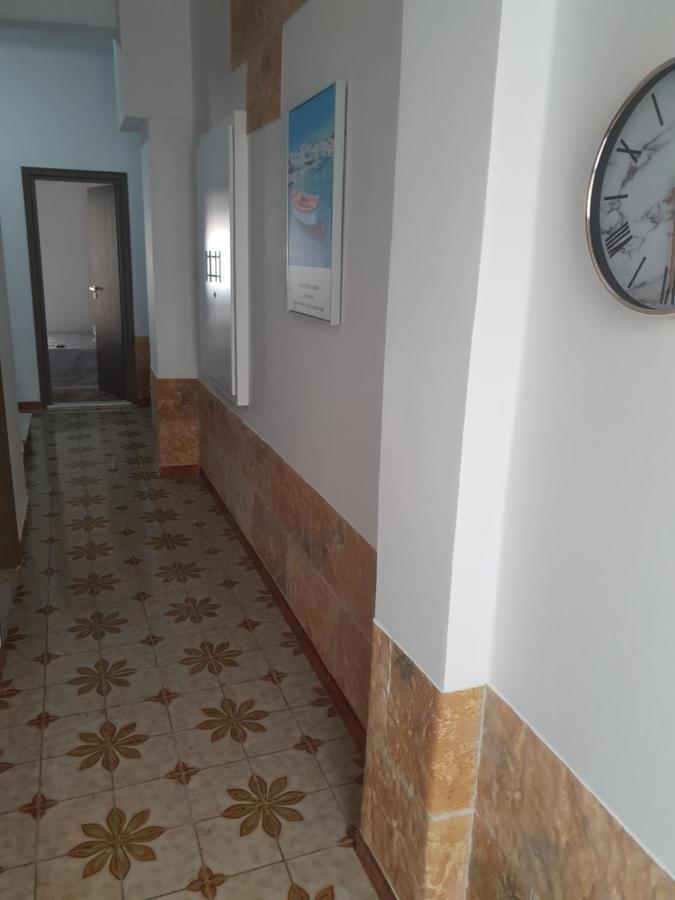 Callisto Room 3 埃尔莫波利斯 外观 照片