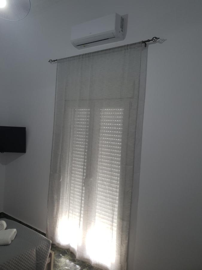 Callisto Room 3 埃尔莫波利斯 外观 照片